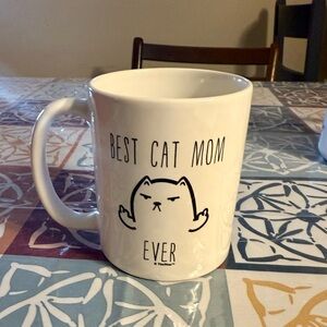 New, Ceramic Black/White Mug “Best Cat Mom Ever”, Cartoon, Funny